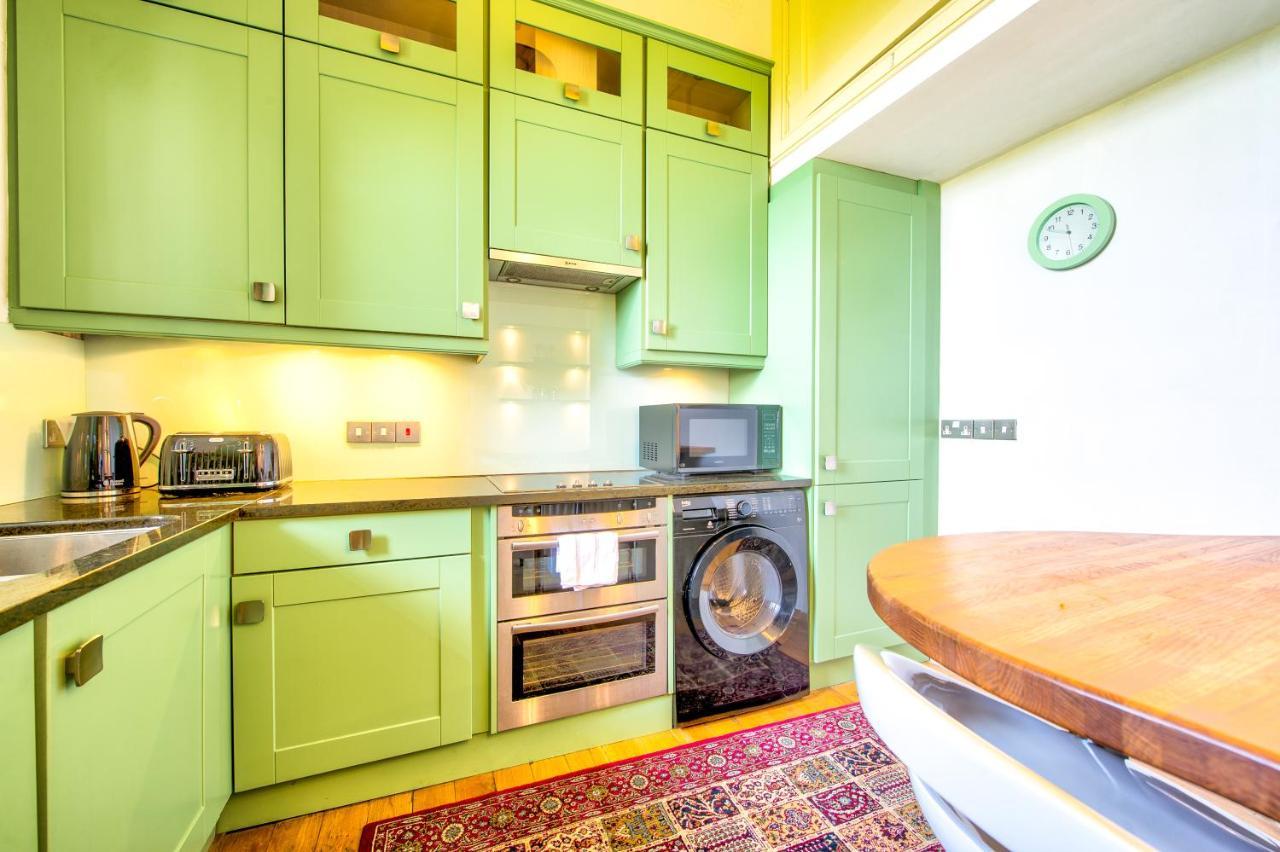 דירות Famous House, 1 Minute From Edinburgh Castle מראה חיצוני תמונה