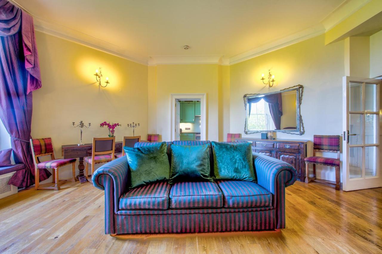 דירות Famous House, 1 Minute From Edinburgh Castle מראה חיצוני תמונה